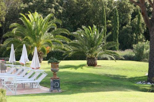 Hotel Villa Les Rosiers Grimaud Buitenkant foto