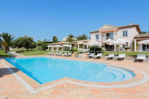 Hotel Villa Les Rosiers Grimaud Buitenkant foto