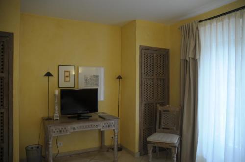 Hotel Villa Les Rosiers Grimaud Buitenkant foto