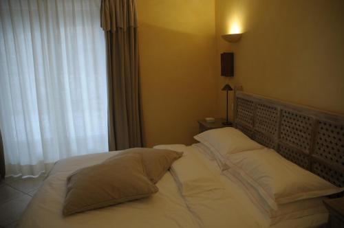 Hotel Villa Les Rosiers Grimaud Buitenkant foto